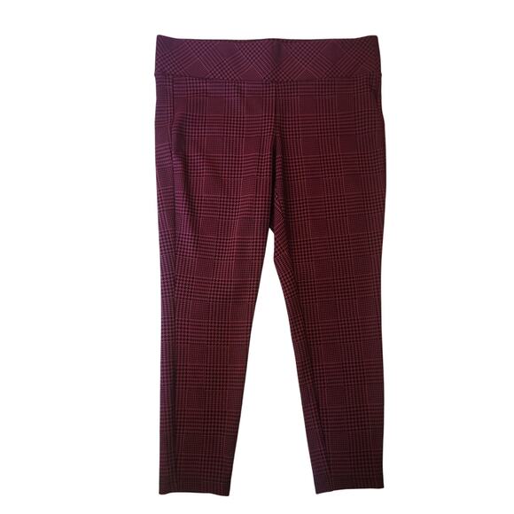 Torrid Red Plaid slim Fix Pixie Pants New with Tags 1X - Picture 1 of 3